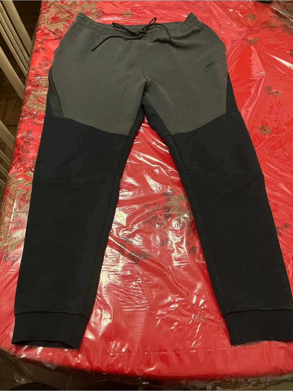 Nike Sportswear Tech Pack Jogger Pants Men’s Size Large Anthracite Gray